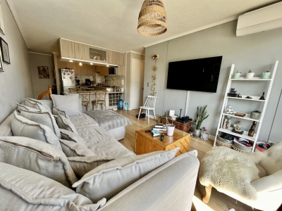 Espacioso y luminoso departamento en Linderos