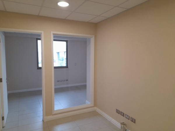 Oficina Exelente Ubicación Sector Mall Las Rastras