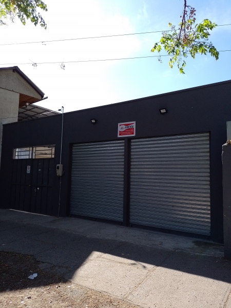 Local Comercial en 2 Norte con 10 Oriente