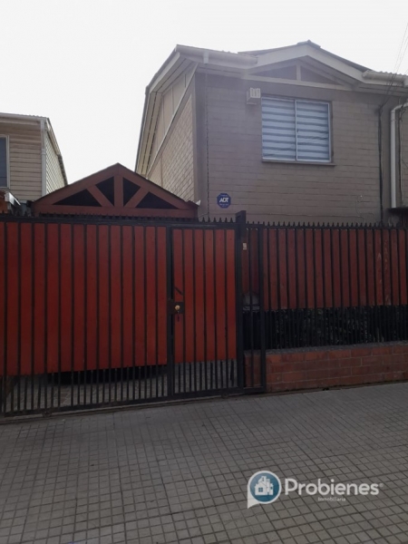 Casa 3D,2B, con Estacionamiento, Sta. Luisa - Quilicura.