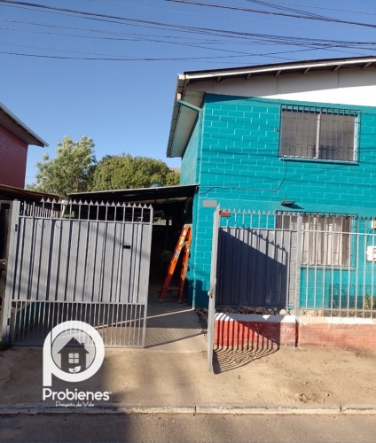 Casa 2D, 1B con Estacionamiento en Padre Hurtado.
