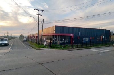 Local Comercial en Calle La Empresa