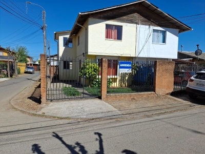 Casa de Dos Pisos , en Villa Pablo Neruda