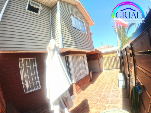 Se arrienda amplia y hermosa casa en Valle Grande, Lampa
