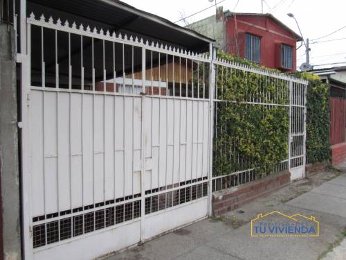 Casa en San Bernardo con Excelente Conectividad.