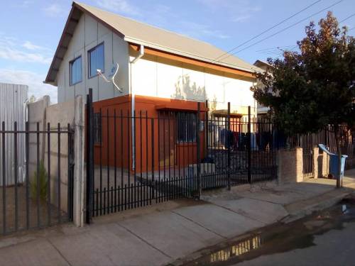 SE VENDE CÓMODA CASA , SAN RAFAEL, TALCA