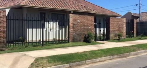 Se vende  cómoda casa ubicada en sector Loteo Parcelas Viña