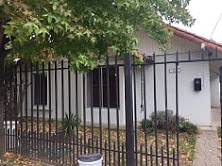 Confortable casa en atractivo sector residencial
