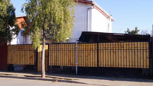 CASA DOS PISOS EN SECTOR ORIENTE DE LINARES