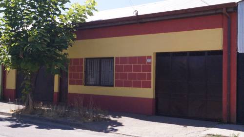 Propiedad central, en arriendo a Empresas u Oficinas