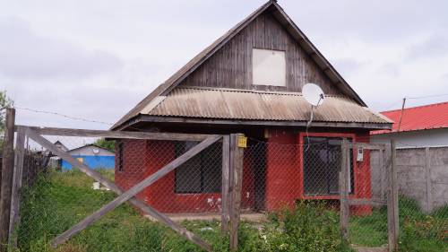 Casa para reparar,sector Las Obras entrada a Linares