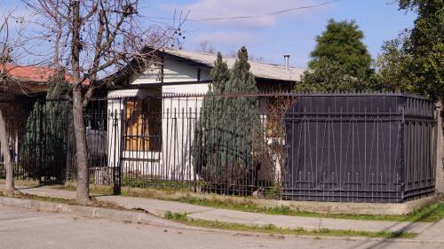 cómoda casa ubicada en sector nor poniente de la ciudad