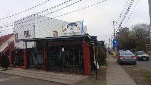 Casa Pucara con Local Comercial