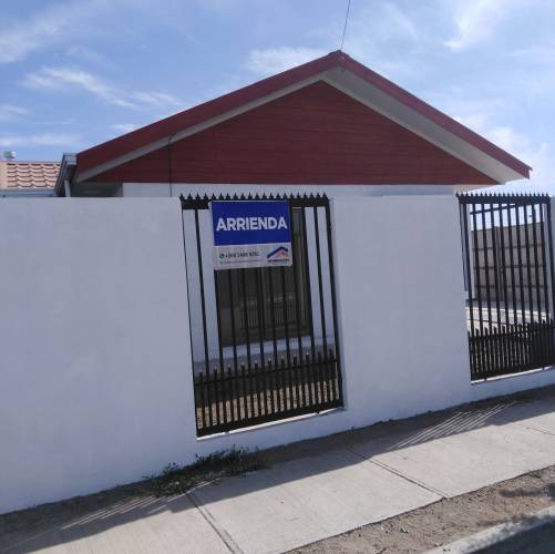 Linda Casa en Parque Residencial Las Palmas