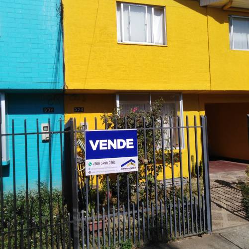 Casa de Dos Pisos, en Villa Pablo Neruda