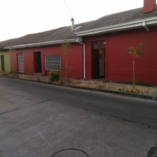 Gran Casa Esquina, a Tan Solo Cuatro Cuadras del Centro