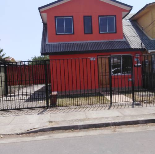 Casa Habitación, de Dos Pisos, en Villa Nemesio Antunez