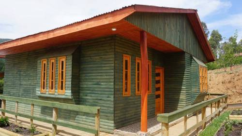 Linda Cabaña, para 6 Personas en Quinamàvida, con Piscina